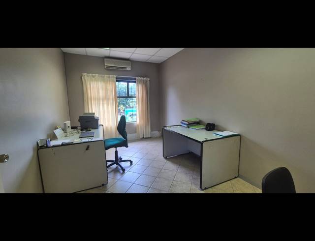 83M² OFFICE FOR SALE IN GILLITTS